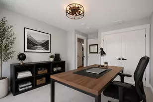 321 Winthrop St, Taunton, MA 02780 - Photo 5