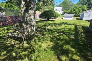 284 Oak St, Methuen, MA 01844 - Photo 5