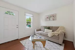 23 Milk St, Attleboro, MA 02703 - Photo 3