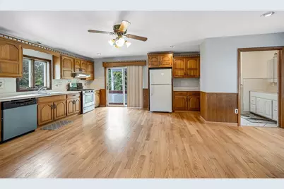 50 Wentworth Avenue, Lowell, MA 01852 - Photo 15