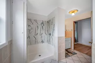 50 Wentworth Ave, Lowell, MA 01852 - Photo 19