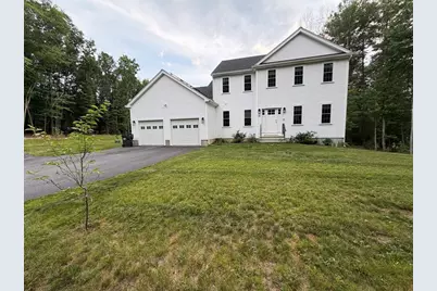 203 Albee Rd, Uxbridge, MA 01569 - Photo 3