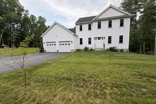 203 Albee Rd, Uxbridge, MA 01569 - Photo 3