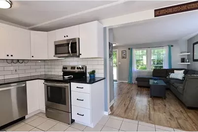 4 George St #3, Plainville, MA 02762 - Photo 9
