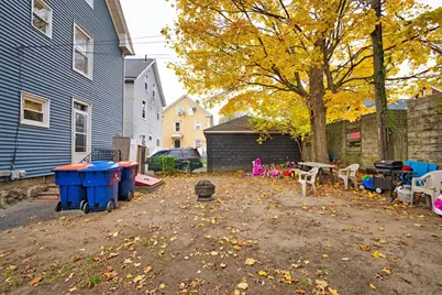 324 Cottage St, New Bedford, MA 02740 - Photo 7