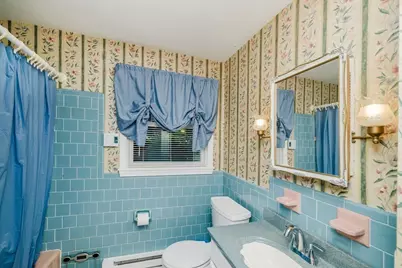 362 Hovenden Ave, Brockton, MA 02302 - Photo 13