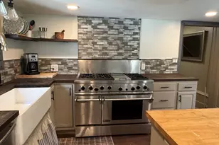 38 W Elm St, Townsend, MA 01474 - Photo 5