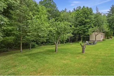 381 N Liberty St, Belchertown, MA 01007 - Photo 27