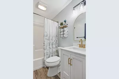 381 N Liberty St, Belchertown, MA 01007 - Photo 17