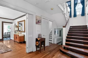 45 Yale St, Holyoke, MA 01040 - Photo 9