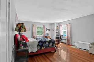 45 Yale St, Holyoke, MA 01040 - Photo 25