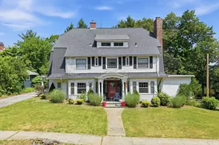 45 Yale St, Holyoke, MA 01040 - Photo 3