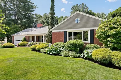 93 Wheel Meadow Dr, Longmeadow, MA 01106 - Photo 3