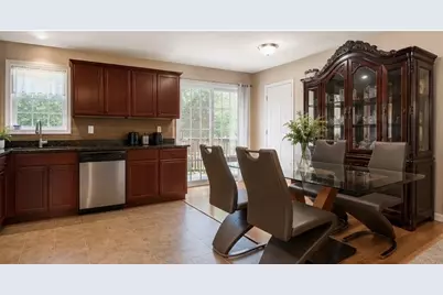 172 Pratt St, Fitchburg, MA 01420 - Photo 11
