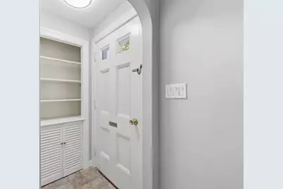32 Cornell St, South Hadley, MA 01075 - Photo 3