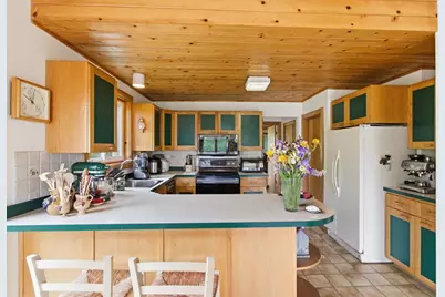 134 Pine Mountain Dr, Plymouth, MA 02360 - Photo 9