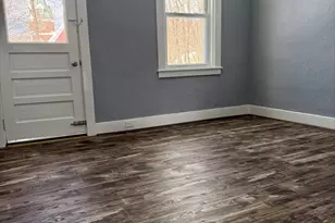 23 Trafalgar Sq, Barre, MA 01005 - Photo 11