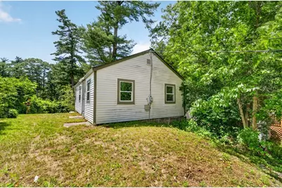 13 Woodland Drive, Lakeville, MA 02347 - Photo 3
