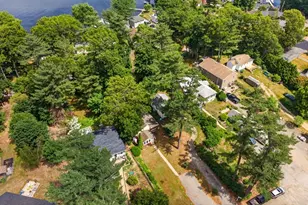 13 Woodland Dr, Lakeville, MA 02347 - Photo 25