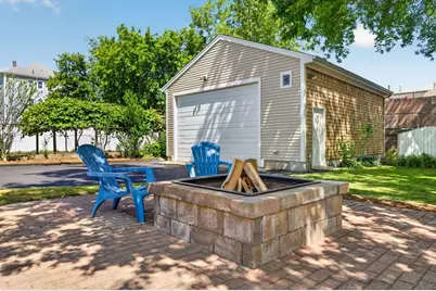 81 Sylvia Street, New Bedford, MA 02745 - Photo 9