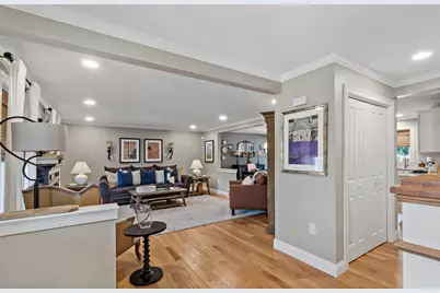 670 Bay St, Fall River, MA 02724 - Photo 3