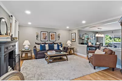 670 Bay St, Fall River, MA 02724 - Photo 7
