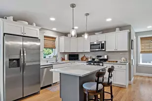 670 Bay St, Fall River, MA 02724 - Photo 15