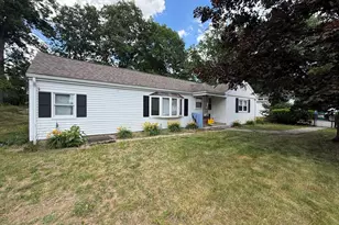 44 Glenside Ave, Billerica, MA 01821 - Photo 3