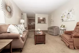 74 Beach St, Woburn, MA 01801 - Photo 5