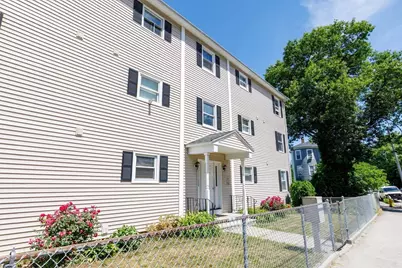 170 Perry Ave #3A, Worcester, MA 01610 - Photo 3