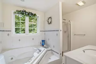 20 Emerald St, Tyngsborough, MA 01879 - Photo 31