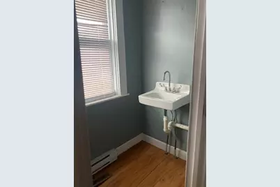 342-345 E Washington St #7, North Attleboro, MA 02760 - Photo 7