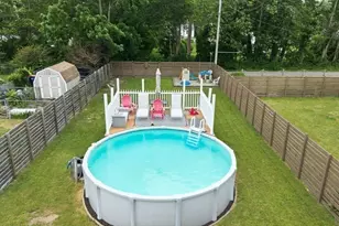 10 Ash St, Fairhaven, MA 02719 - Photo 33