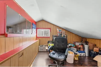 10 Ash St, Fairhaven, MA 02719 - Photo 23
