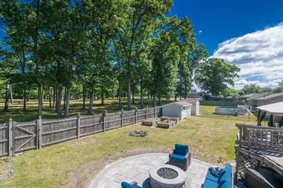 12 Daniel Dr, Chicopee, MA 01013 - Photo 21