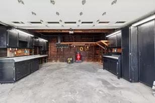 73 Chestnut St, Fairhaven, MA 02719 - Photo 33