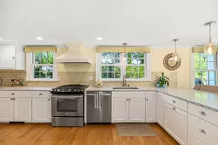 18 Union St, Manchester by the Sea, MA 01944 - Photo 15