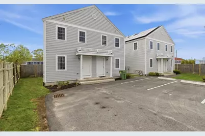 39 Pearl St, Barnstable, MA 02601 - Photo 17