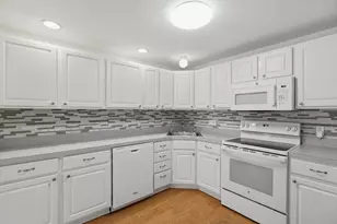 34 Sawmill Pond Rd, Fitchburg, MA 01420 - Photo 5