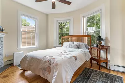 35 Mead St #3, Boston, MA 02129 - Photo 9