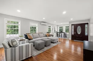 196 Commonwealth Ave, North Attleboro, MA 02763 - Photo 13