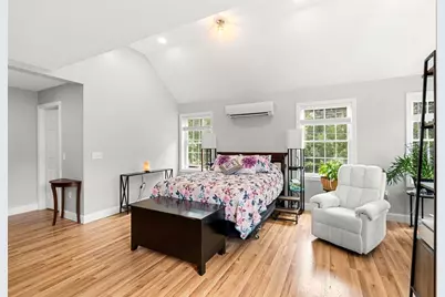 196 Commonwealth Ave, North Attleboro, MA 02763 - Photo 9