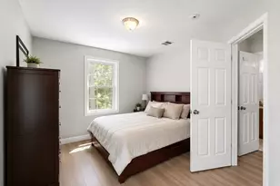 196 Commonwealth Ave, North Attleboro, MA 02763 - Photo 31