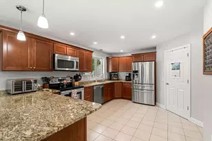 196 Commonwealth Ave, North Attleboro, MA 02763 - Photo 17