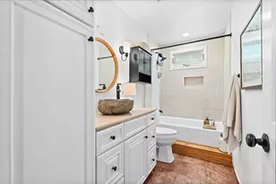 100 Delmar Dr, Northbridge, MA 01588 - Photo 13
