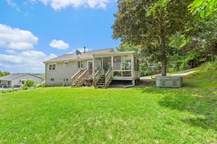 100 Delmar Dr, Northbridge, MA 01588 - Photo 21