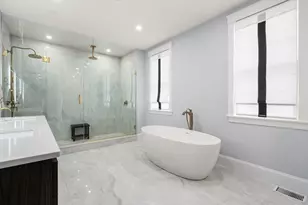 32 Pearl St, Boston, MA 02125 - Photo 15