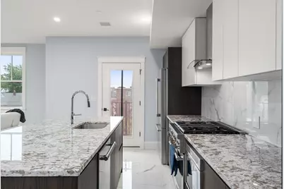 32 Pearl St #4, Boston, MA 02125 - Photo 9