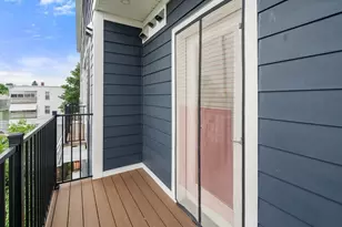32 Pearl St, Boston, MA 02125 - Photo 21
