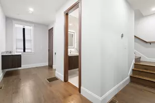 32 Pearl St, Boston, MA 02125 - Photo 9